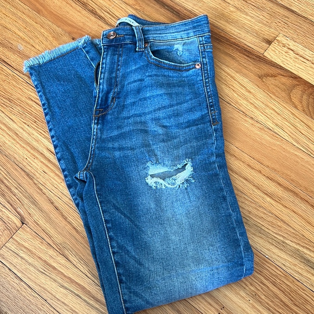 Ripped Skinny Jeans!